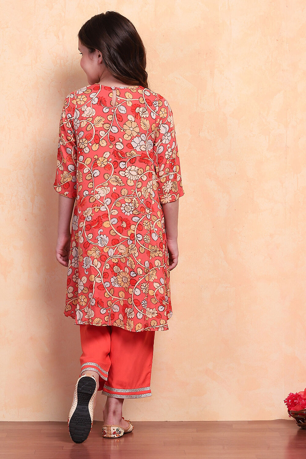 Coral Floral Asymmetric Suit Set image number 4
