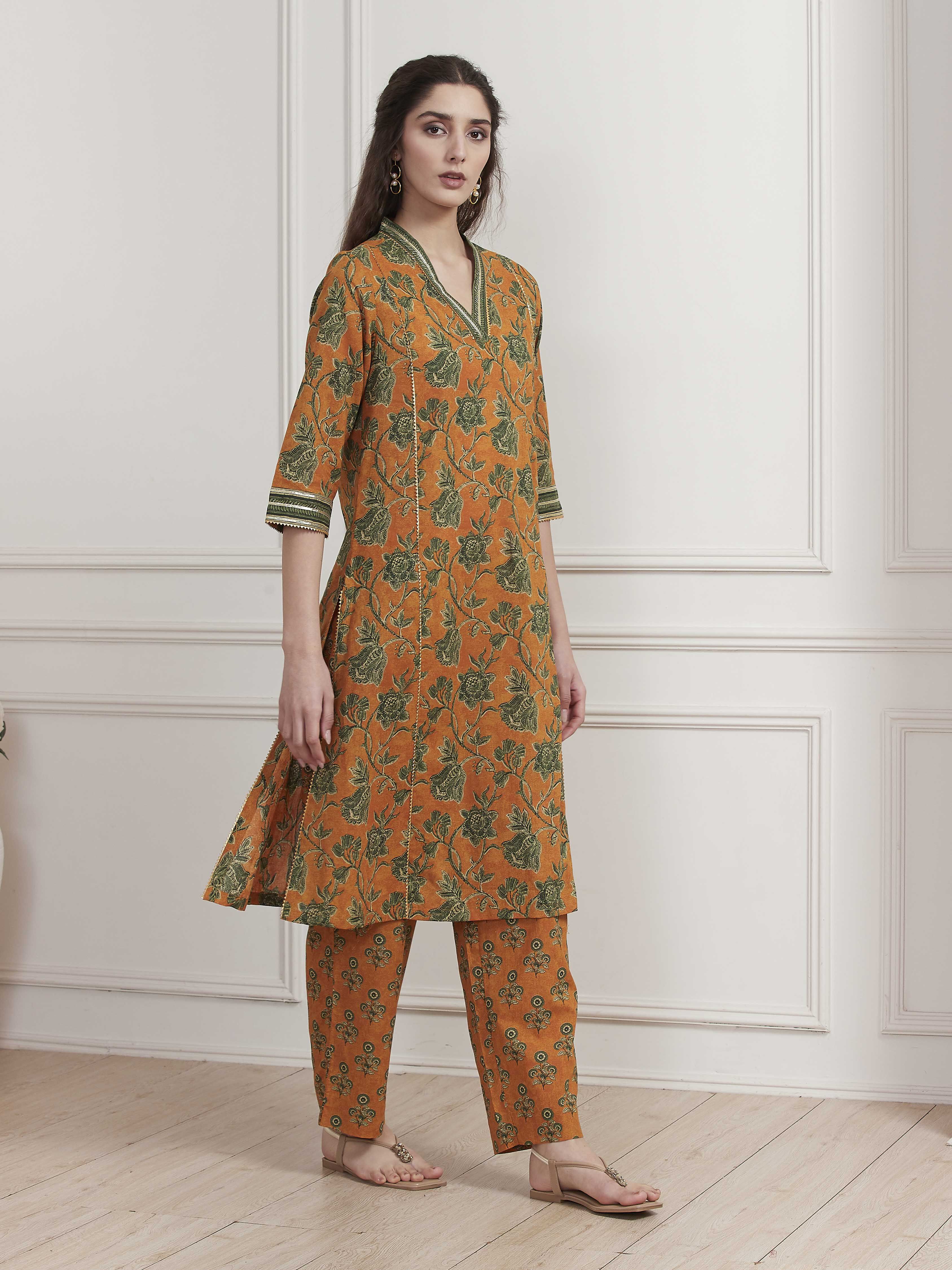 Mustard Yellow Cotton Printed Kurta Set image number 5