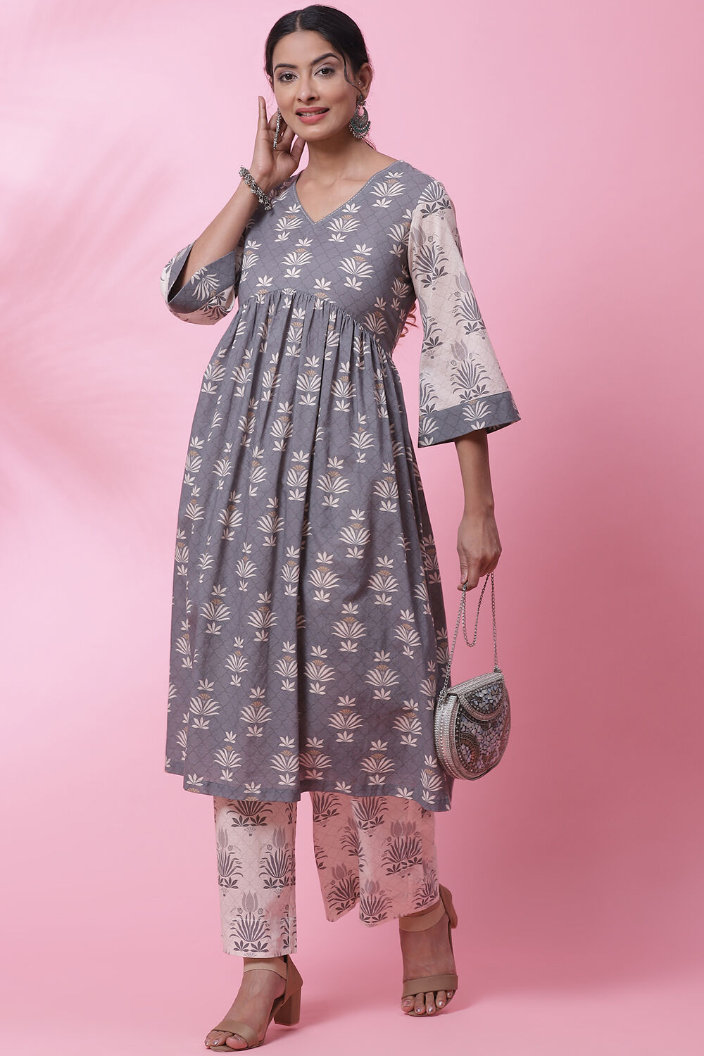 Peach Cotton Flared Kurta Set image number 6