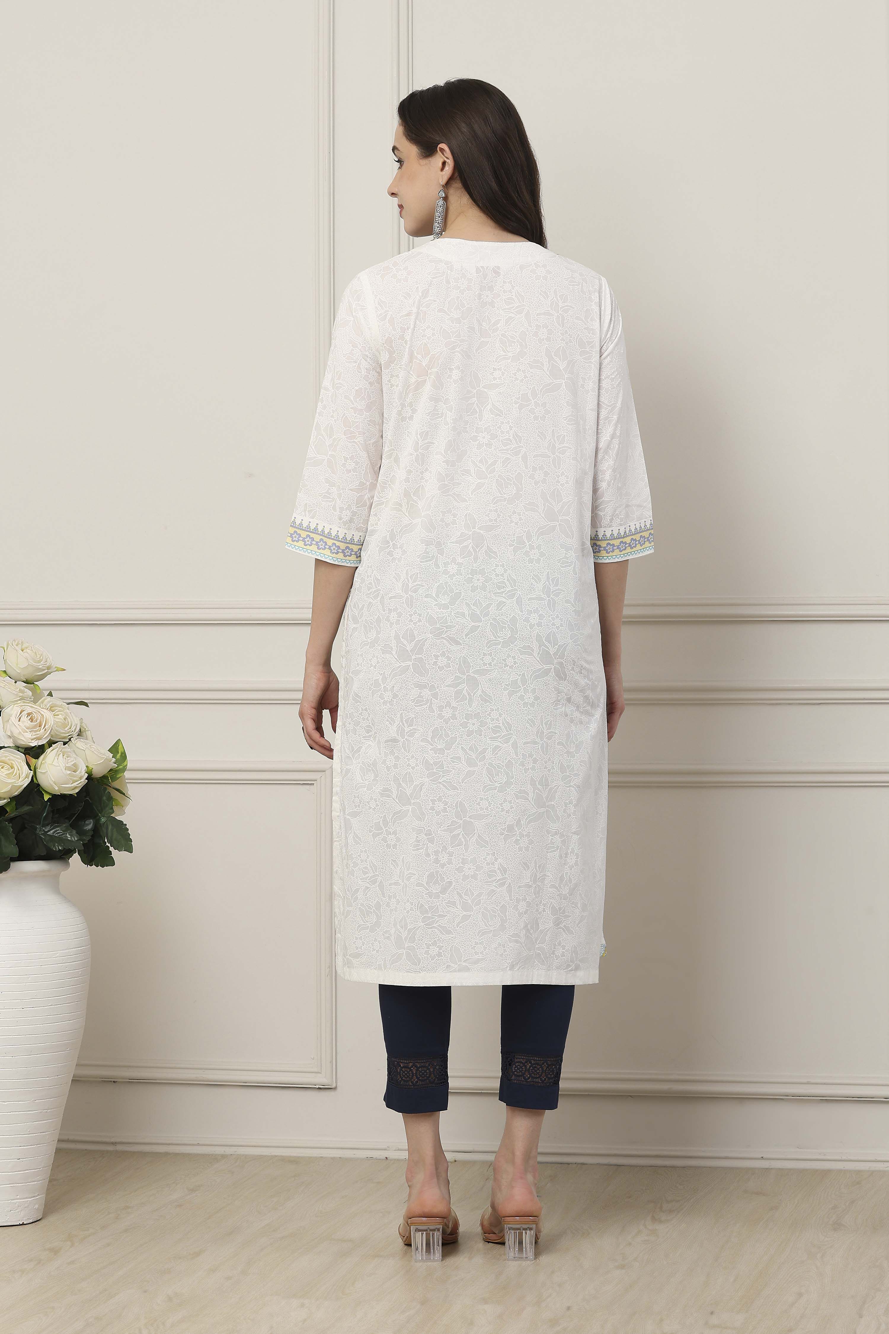 White Cotton Straight Kurta image number 3