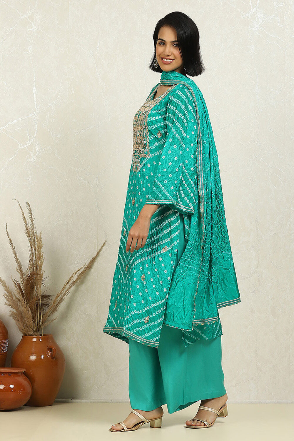 Orange Silk Blend Bandhej Crinkled Unstitched Suit Set image number 4