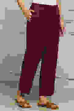 Green-Maroon Viscose Rayon Relaxed Solid Pants image number 3