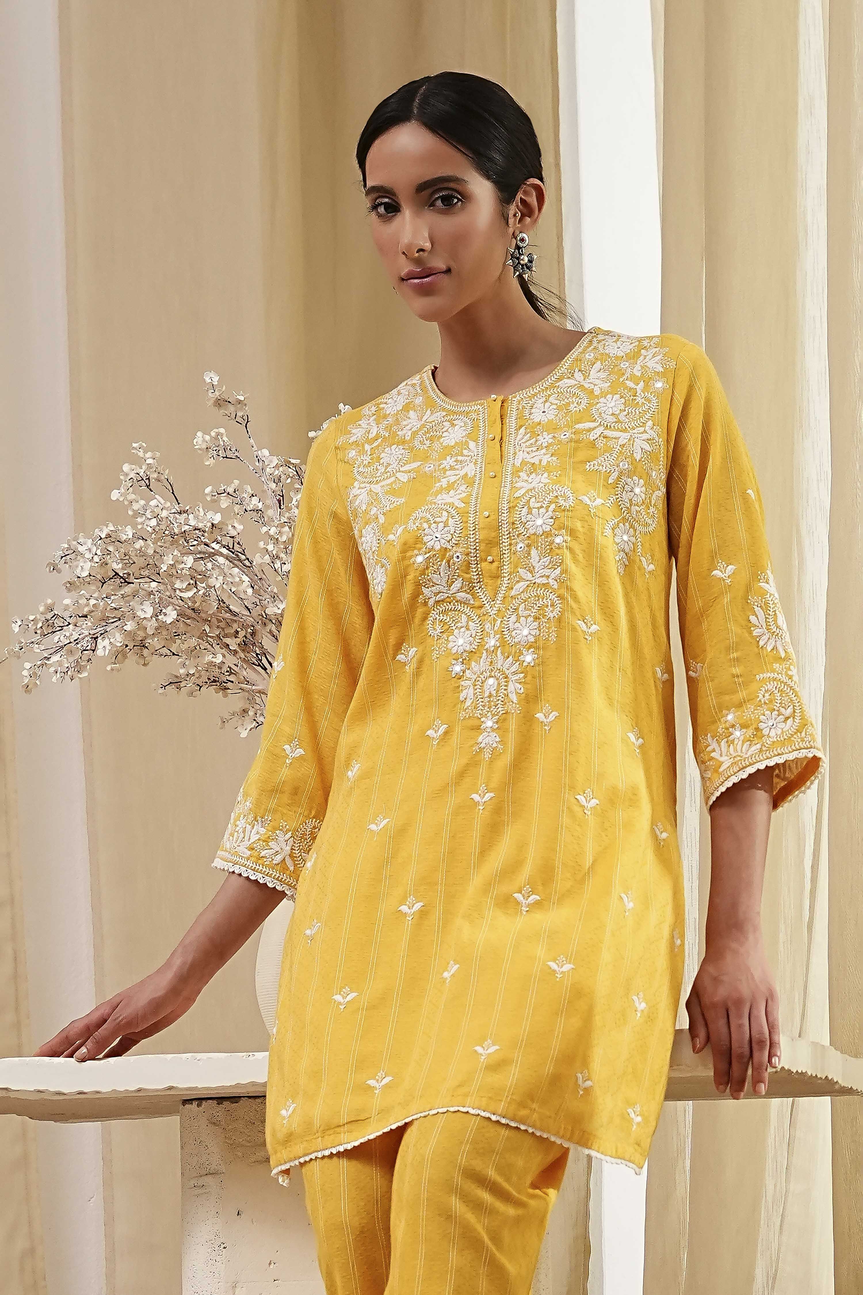 Blue Cotton Embroidered Straight Kurta Set image number 0