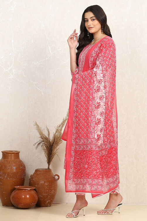 Pink Cotton Screen-Printed Unstitched Suit Set image number 4