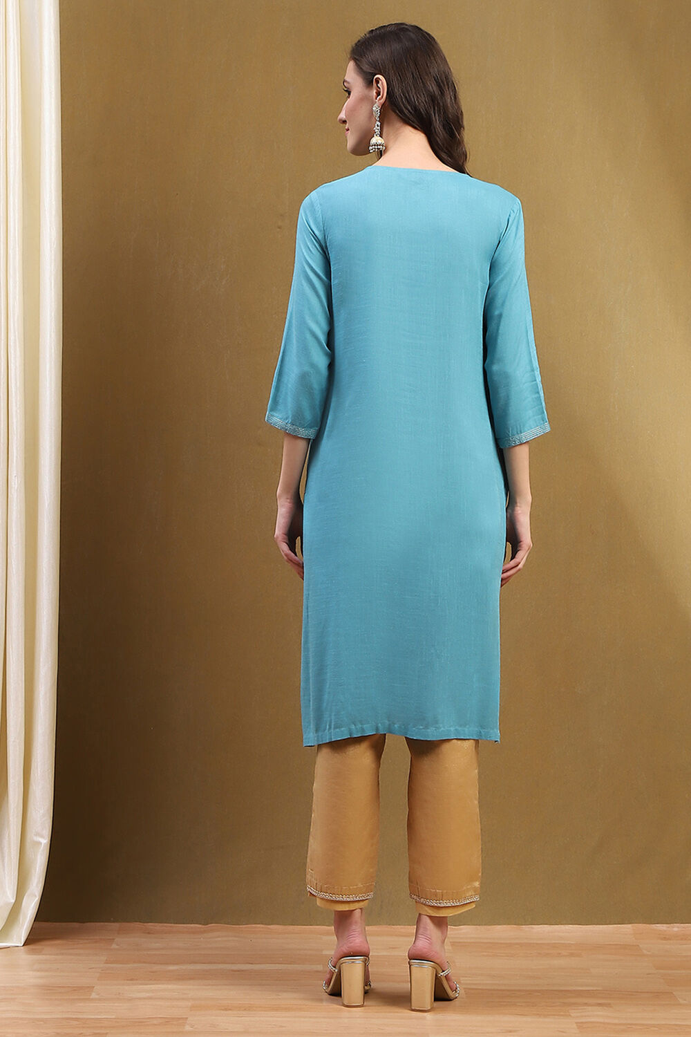 Frost Blue Solid Regular Fit Straight Kurta image number 3