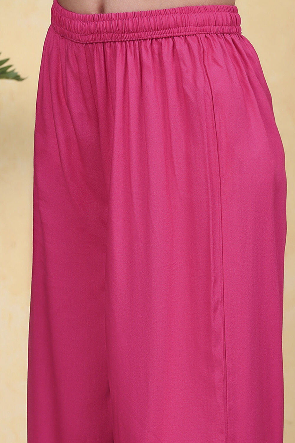 Pink Polyester Solid Kalidar Suit Set image number 2