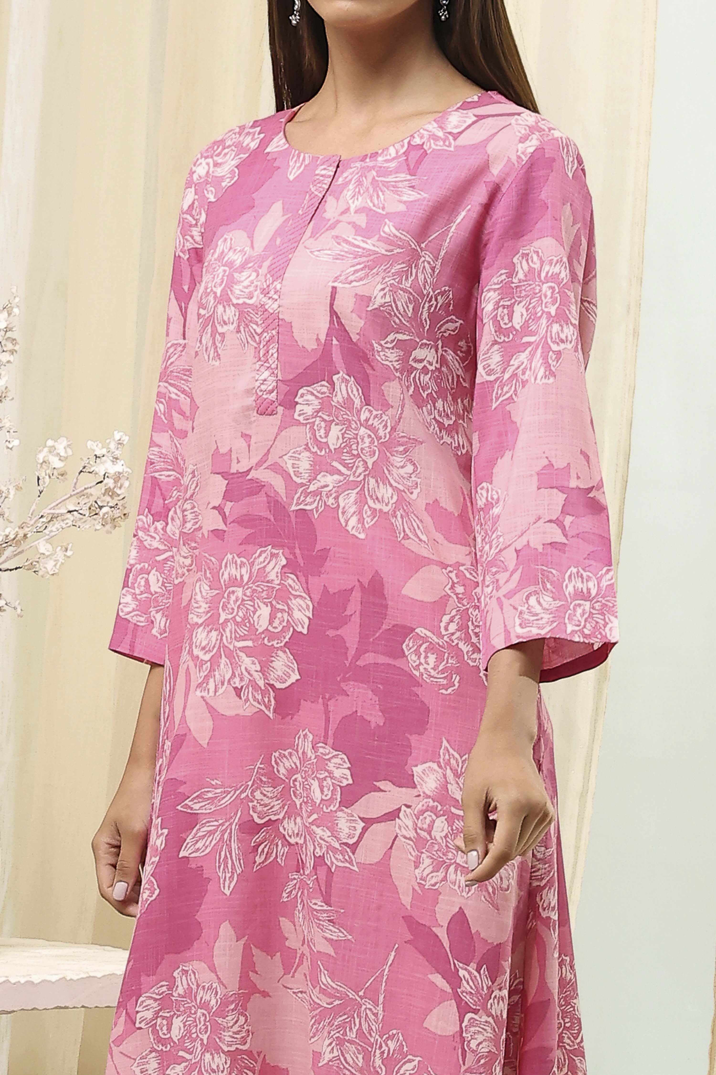 Charcoal Floral Printed Straight Kurta image number 1