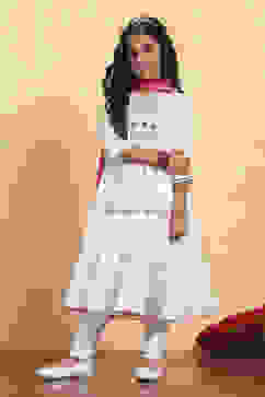 White Cotton Tiered Solid Suit Set image number 6