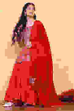 Red Printed Strappy Straight Suit Set image number 7