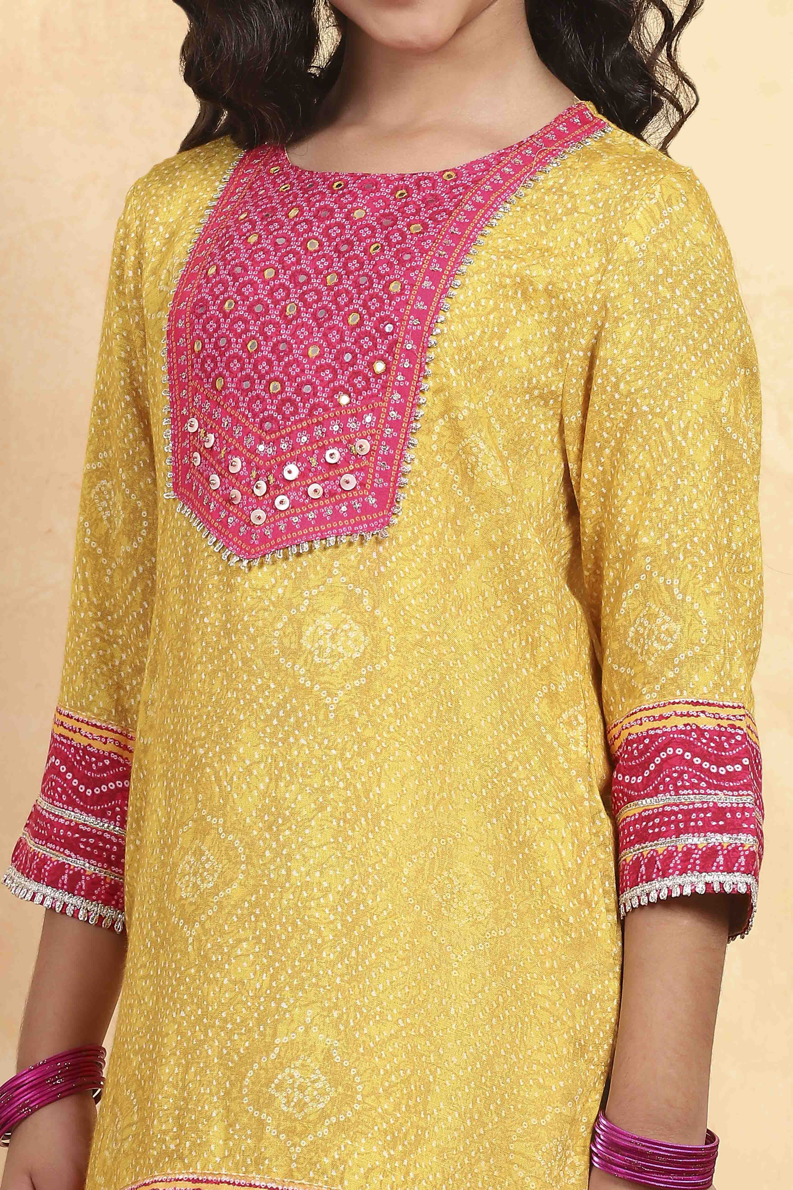 Yellow Viscose Blend Printed Straight Kurta Pants Set image number 1