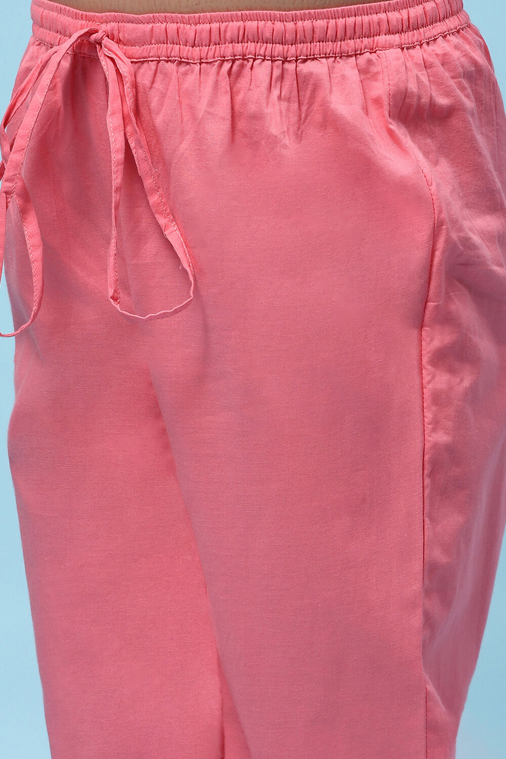 Pink Cotton Floral Printed Gathered Tiered Suit Set image number 2