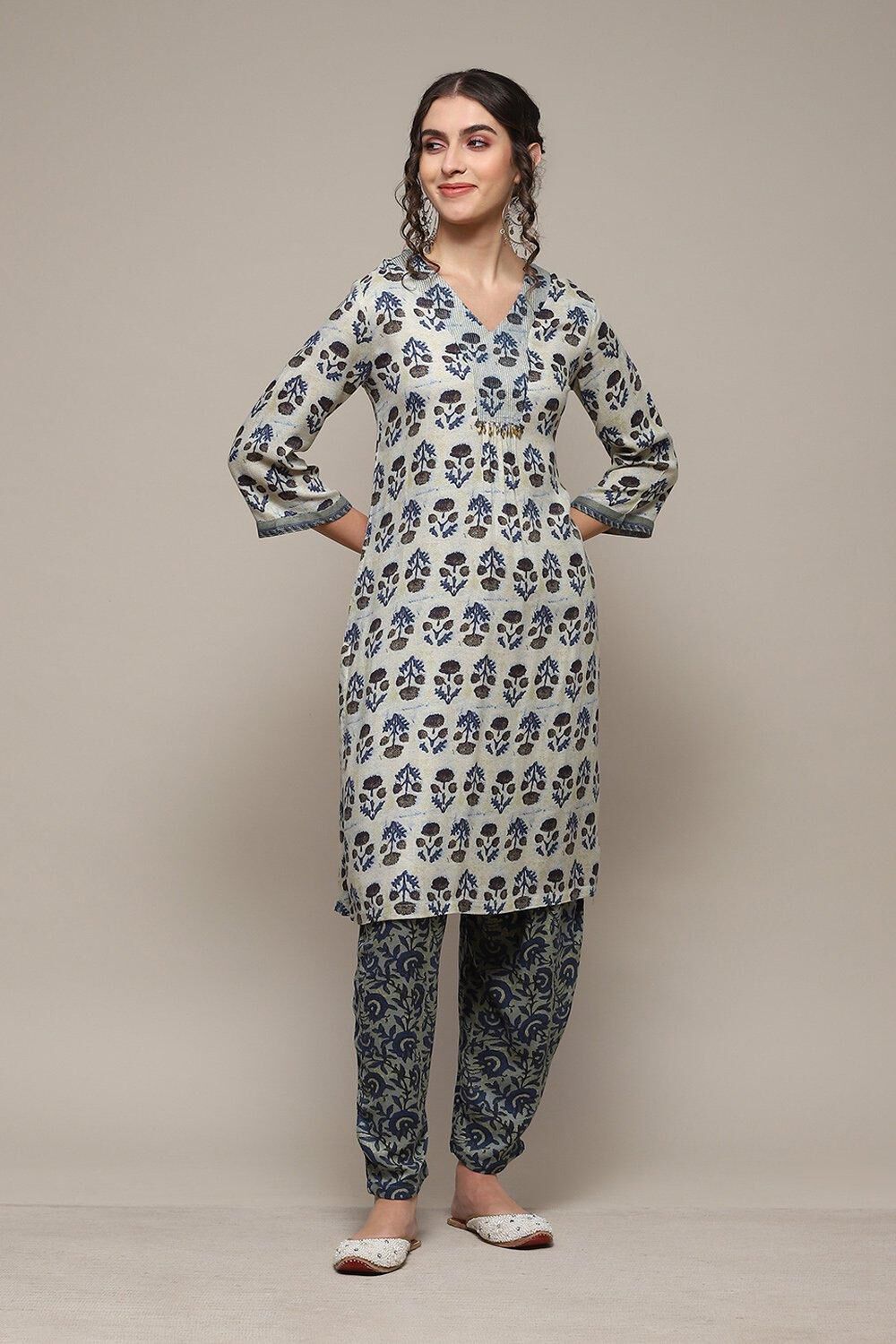 Liva brand on sale kurtis online