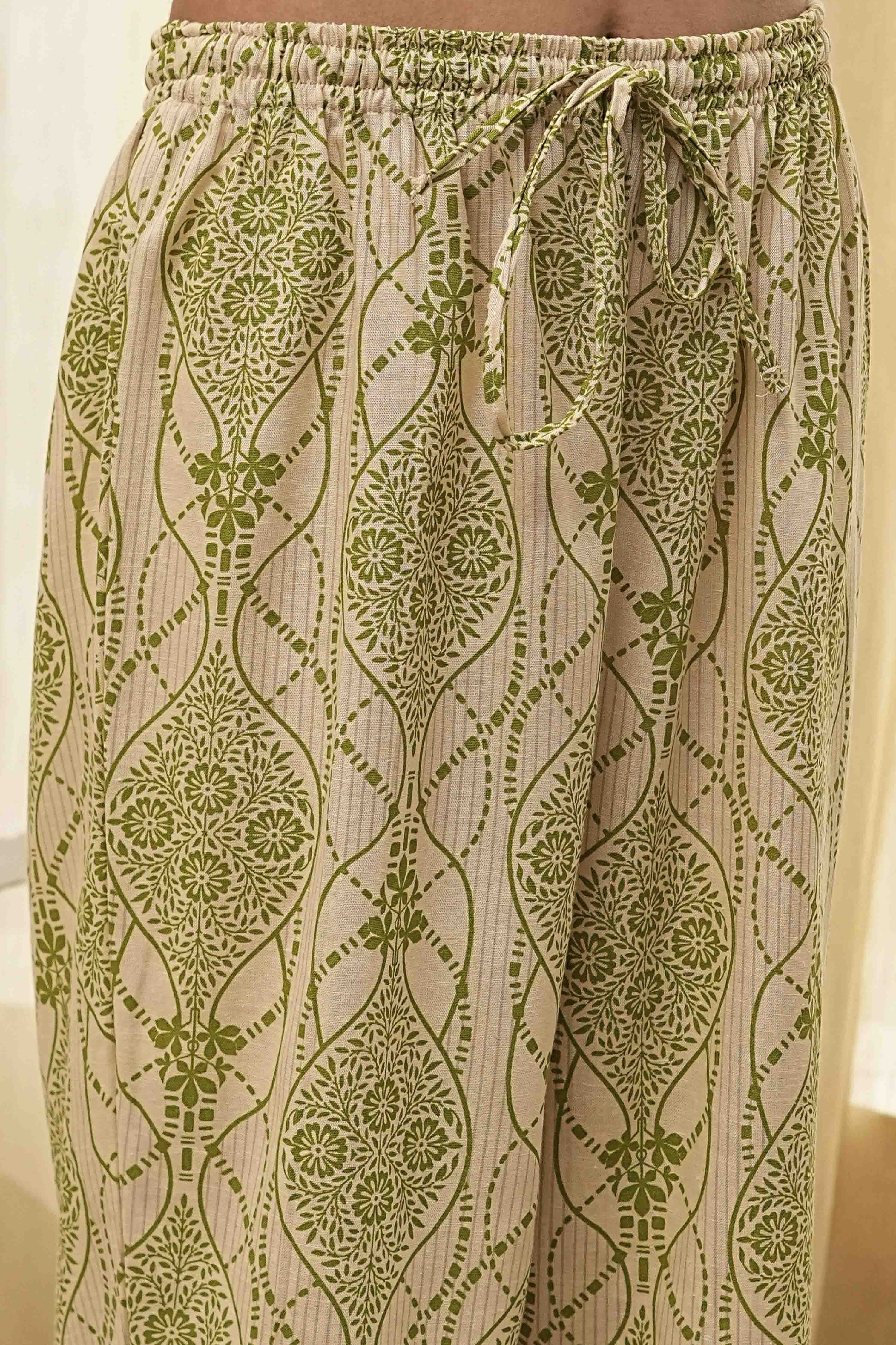 Black and Beige Printed Straight Kurta Set image number 2