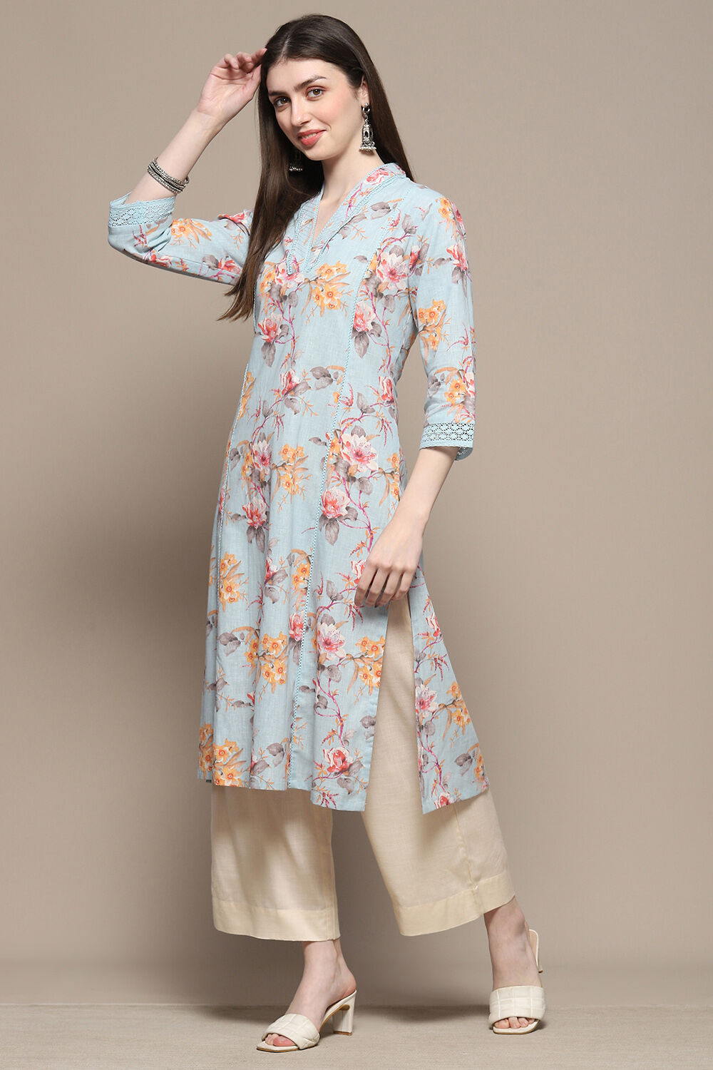 Turquoise Blue Floral Printed Straight Kurta image number 3