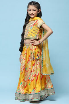 Yellow Polyester Straight Printed Suit Set image number 4