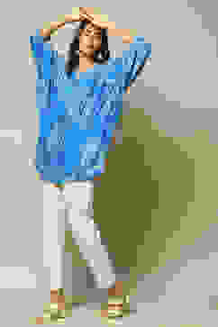 Blue LIVA Straight Printed Top image number 6