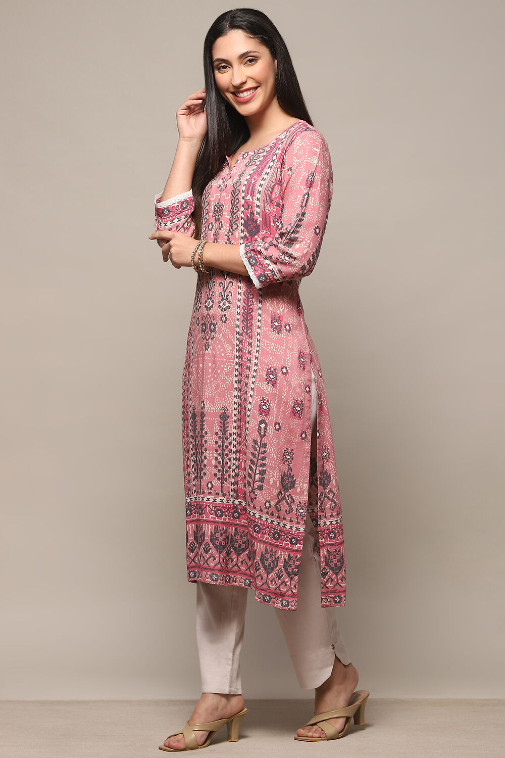 Pink Rayon Straight Kurta image number 2