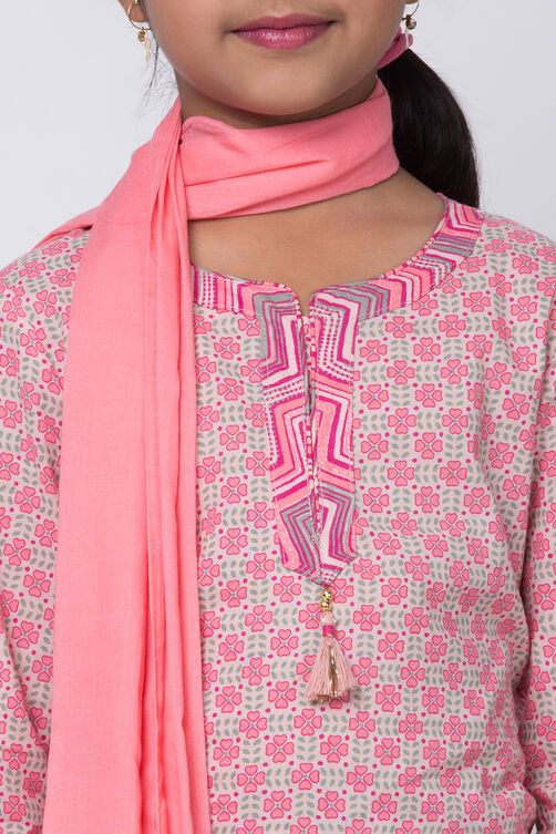 Peach Cotton Straight Kurta Salwar Suit Set image number 1