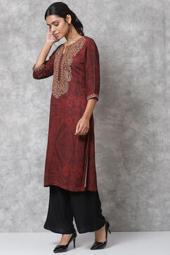 Red Velvet Straight Kurta image number 2