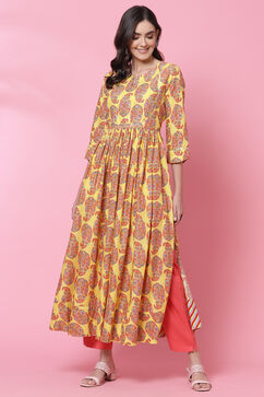 Yellow Cotton Flared Kurta image number 0