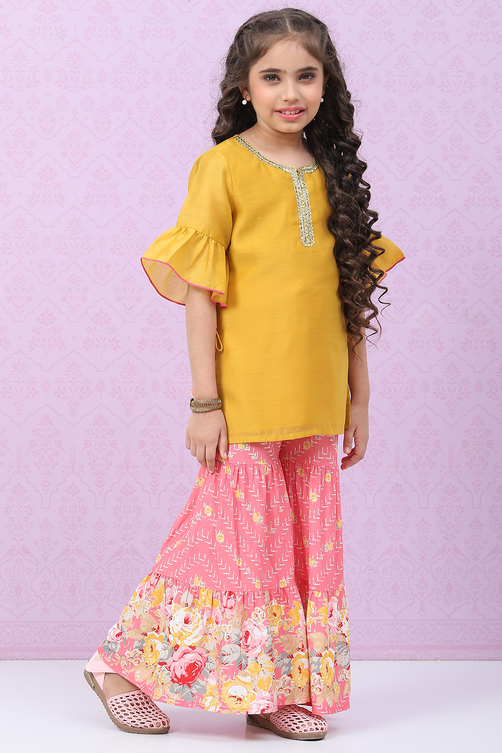 Pink & Yellow Art Silk Straight Kurta Set image number 5