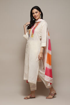 Off White Cotton Schiffly Unstitched Suit Set image number 6