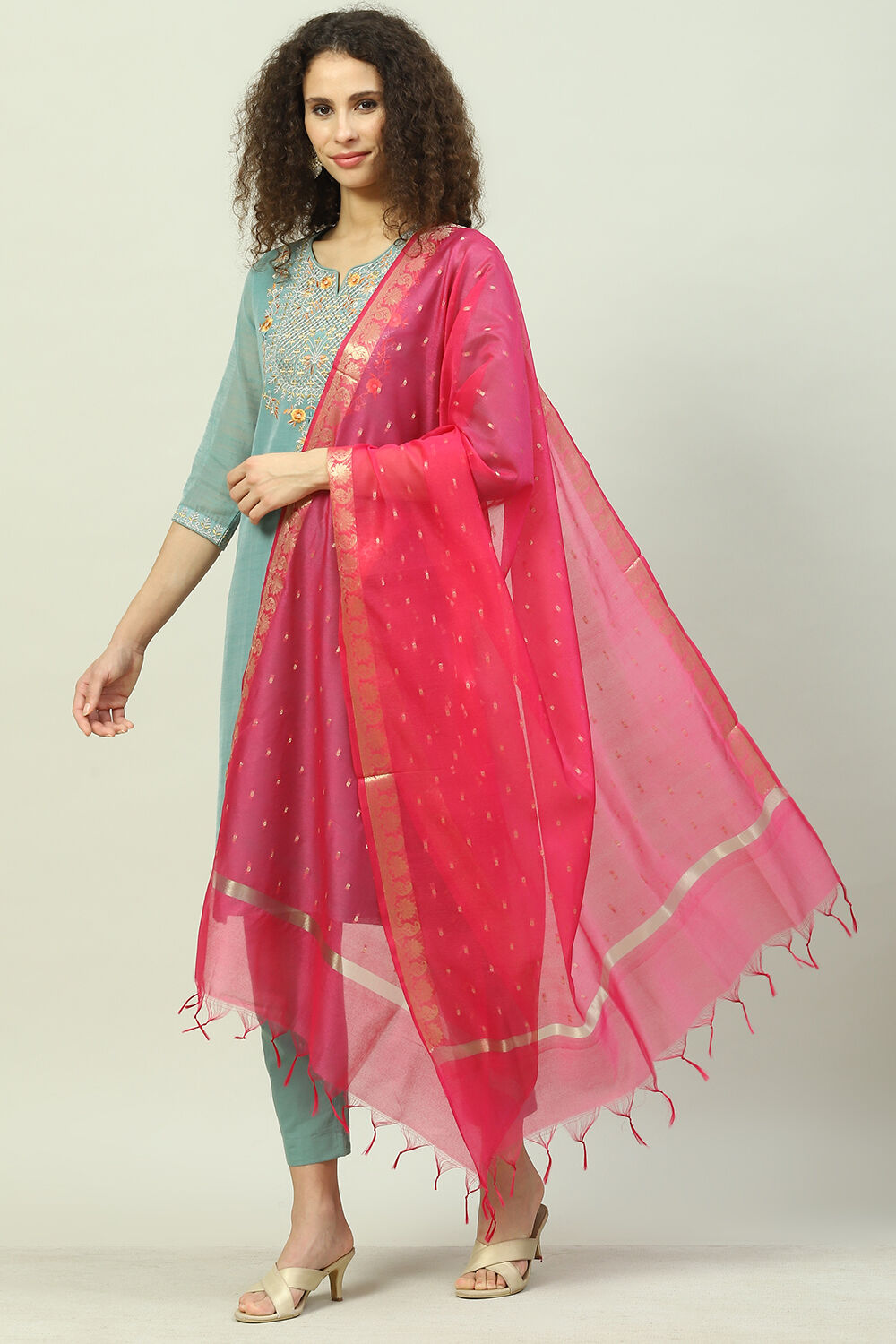 White Cotton Blend Yarndyed Dupatta image number 2