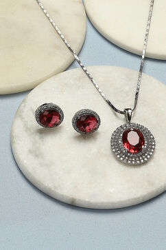 Ruby Brass Necklace Set image number 4