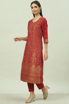 Maroon Art Silk Straight Kurta Slim Pants Suit Set image number 3