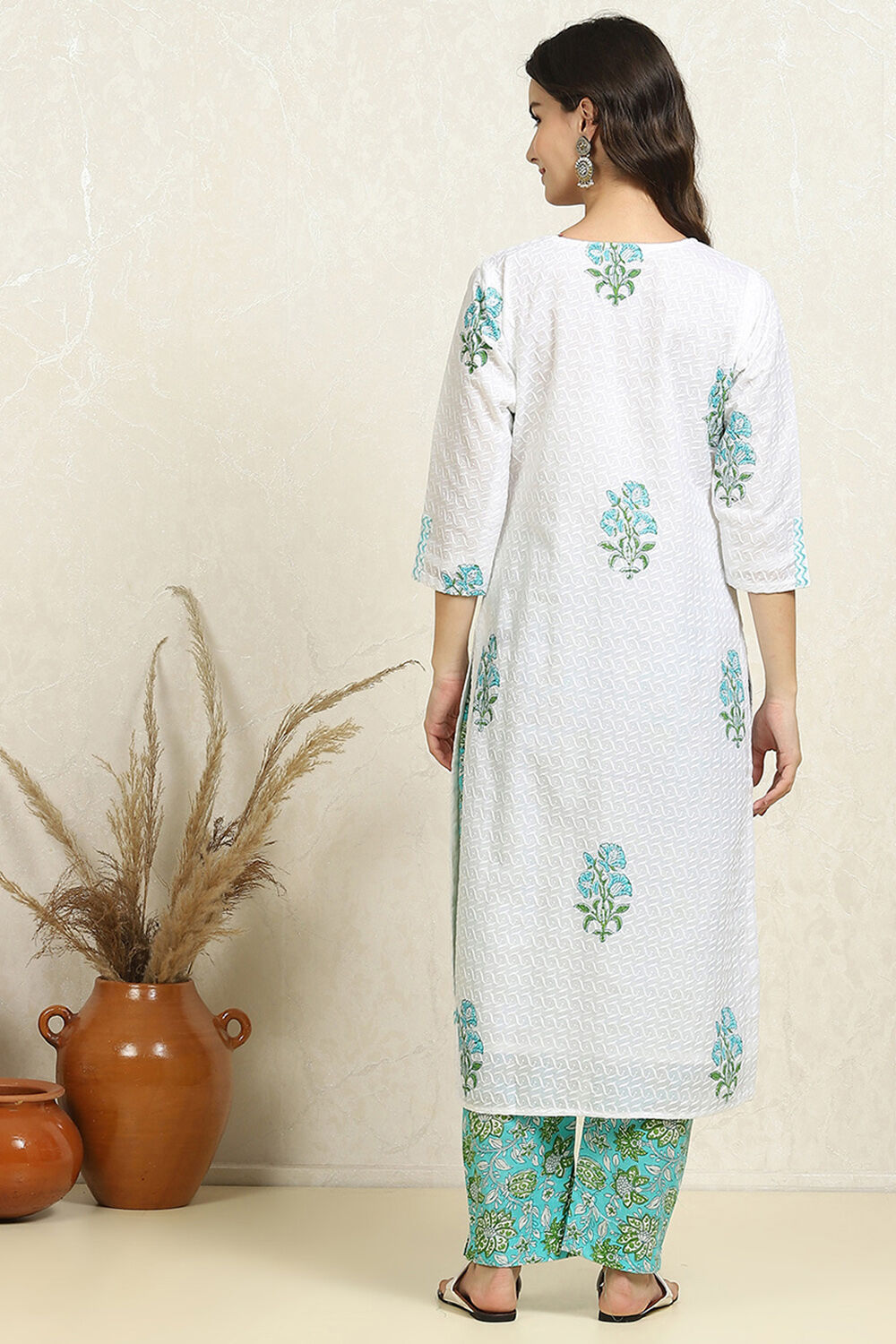 White and Pink Cotton Floral Hand Block Unstitched Suit Set image number 5