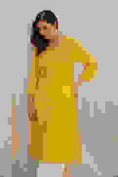 Yellow Rayon Floral Embroidered Straight Kurta image number 5