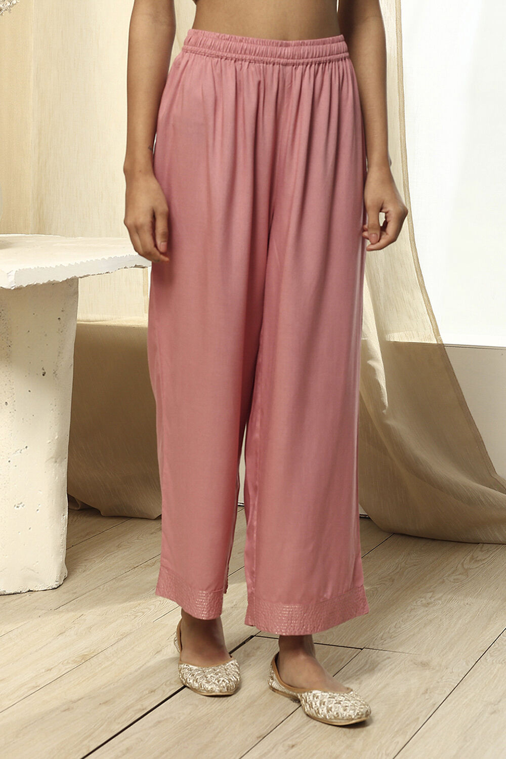 Dull Pink Solid Straight Palazzo image number 4