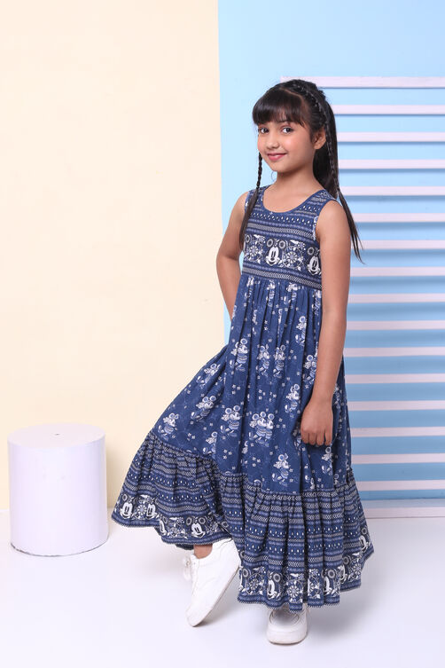Blue Cotton Indie Mickey Printed Dress image number 5