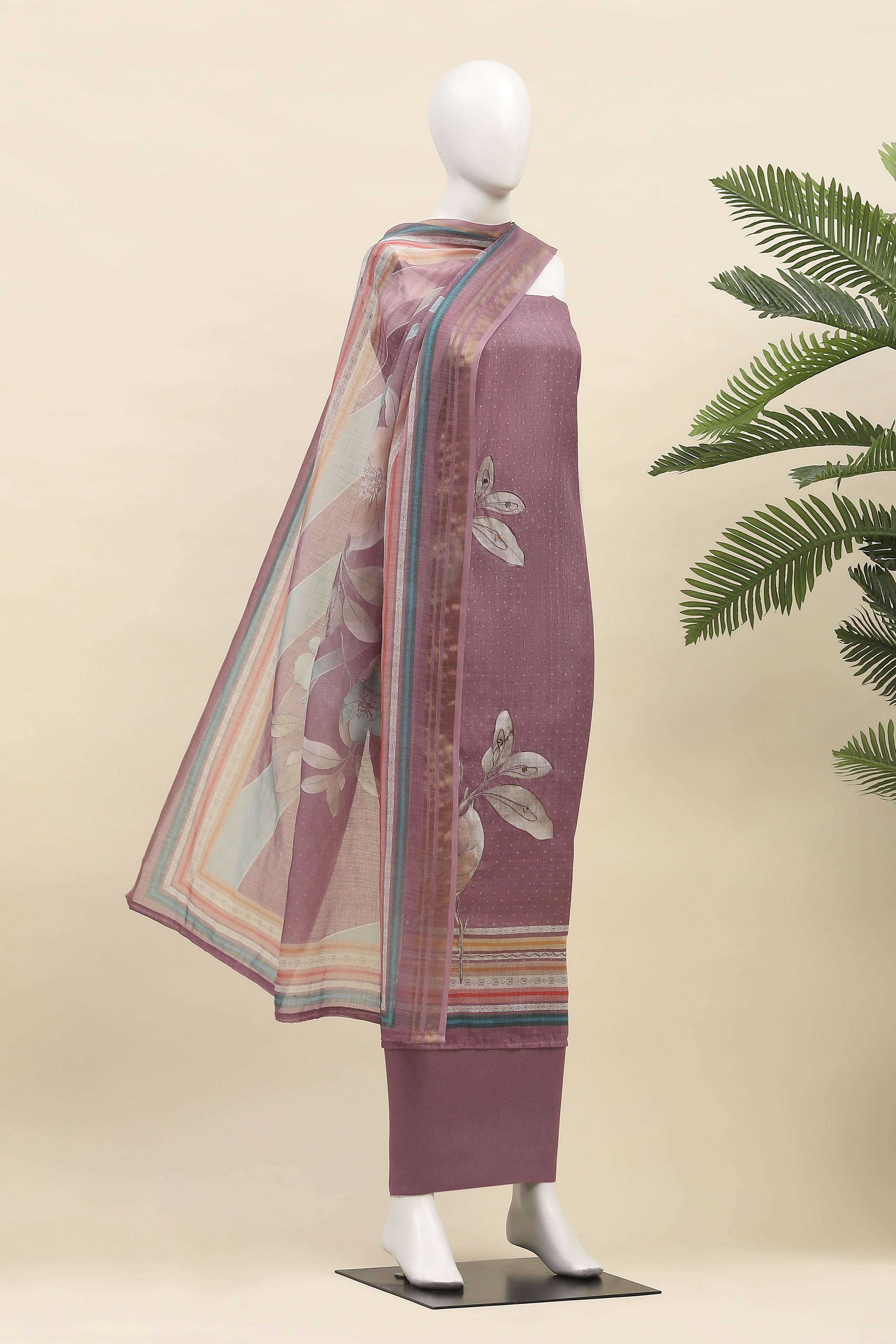 Green Linen Unstitched Suit Set image number 4