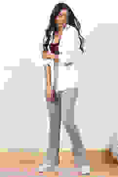 Grey Solid Stretchable Bootcut Slim Fit Pants image number 0