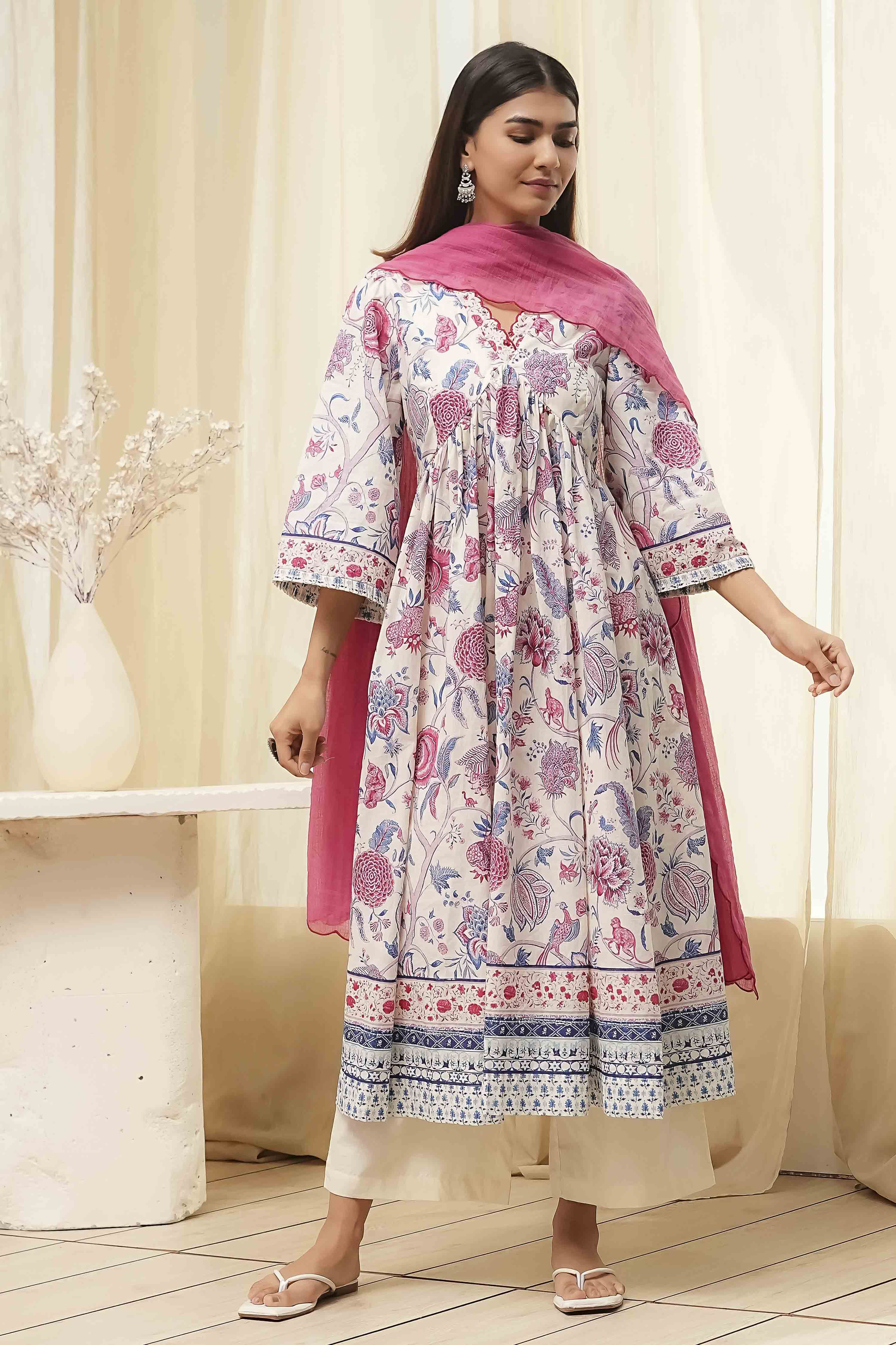 Off-White Cotton Floral Gathered Suit Set image number 6