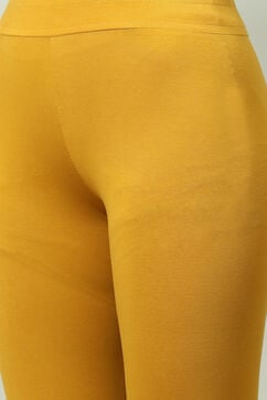 Ochre Solid Knitted Leggings image number 1