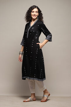 Black Poly Cotton Flared Yarndyed Kurta image number 2