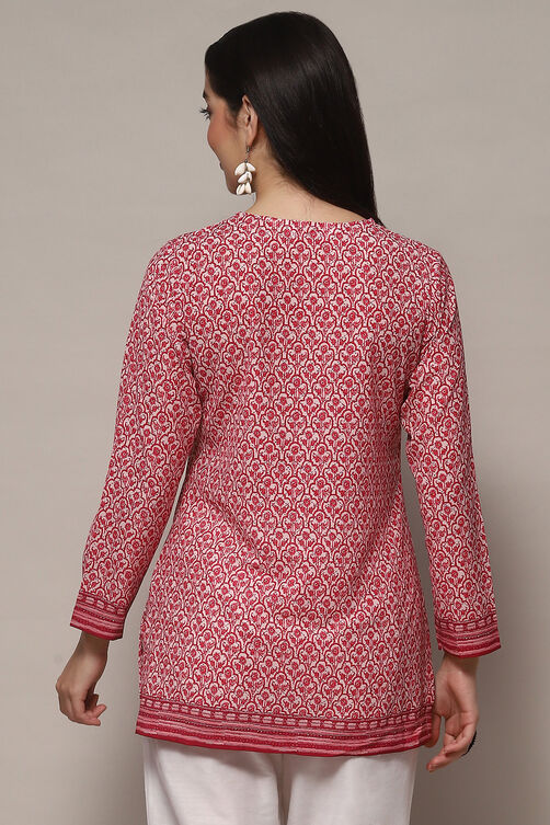 Pink Polyester Straight Kurti image number 3