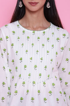 White And Green Cotton Kurta  Printed Kurta Dress image number 2
