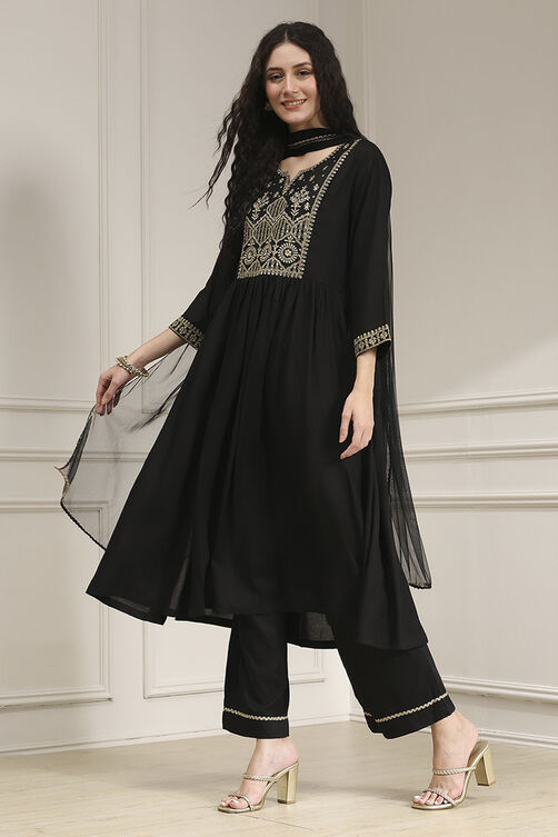 Black Dyed Gathered Suit Set image number 3