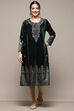 Maroon Poly Velvet Printed Straight Kurta image number 5