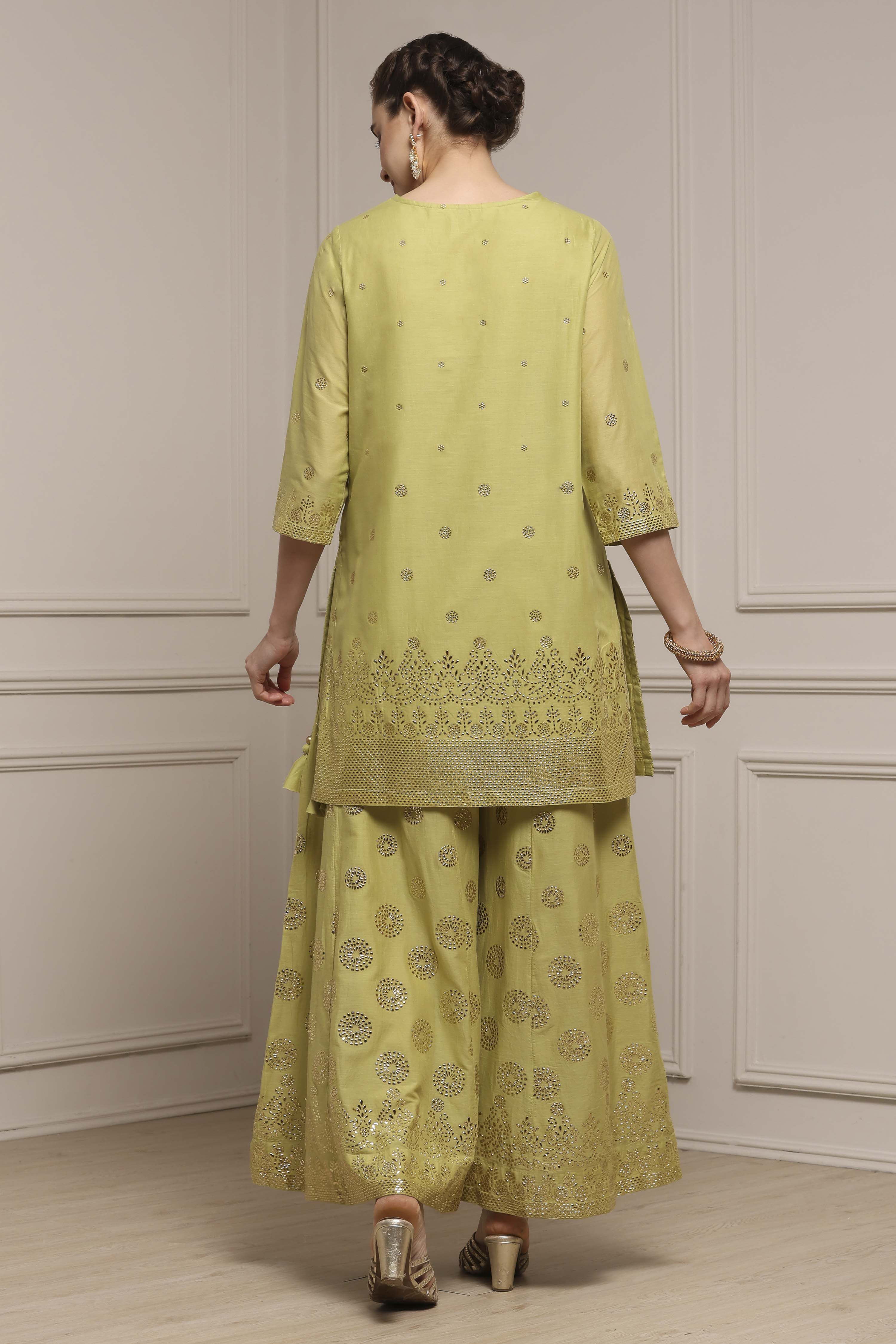 Green Cotton Metallic Pattern Sharara Suit Set image number 4