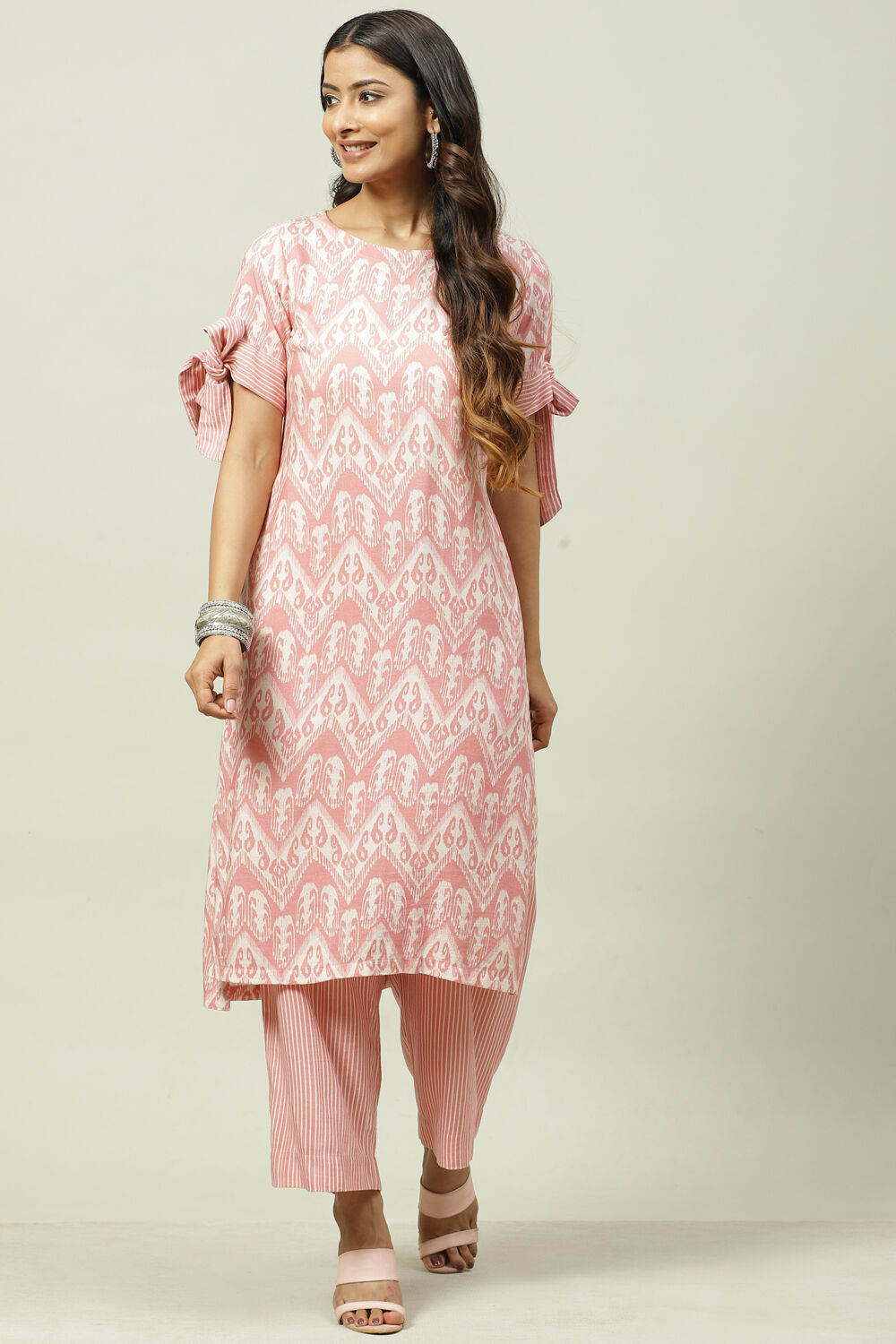 Buy Dull Rose Rayon Straight Fusion Printed Kurta Set Kurta