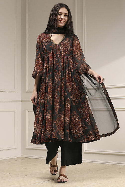 Charcoal Black Printed Gathered Suit Set image number 6