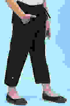 Black Cotton Solid Pant image number 2