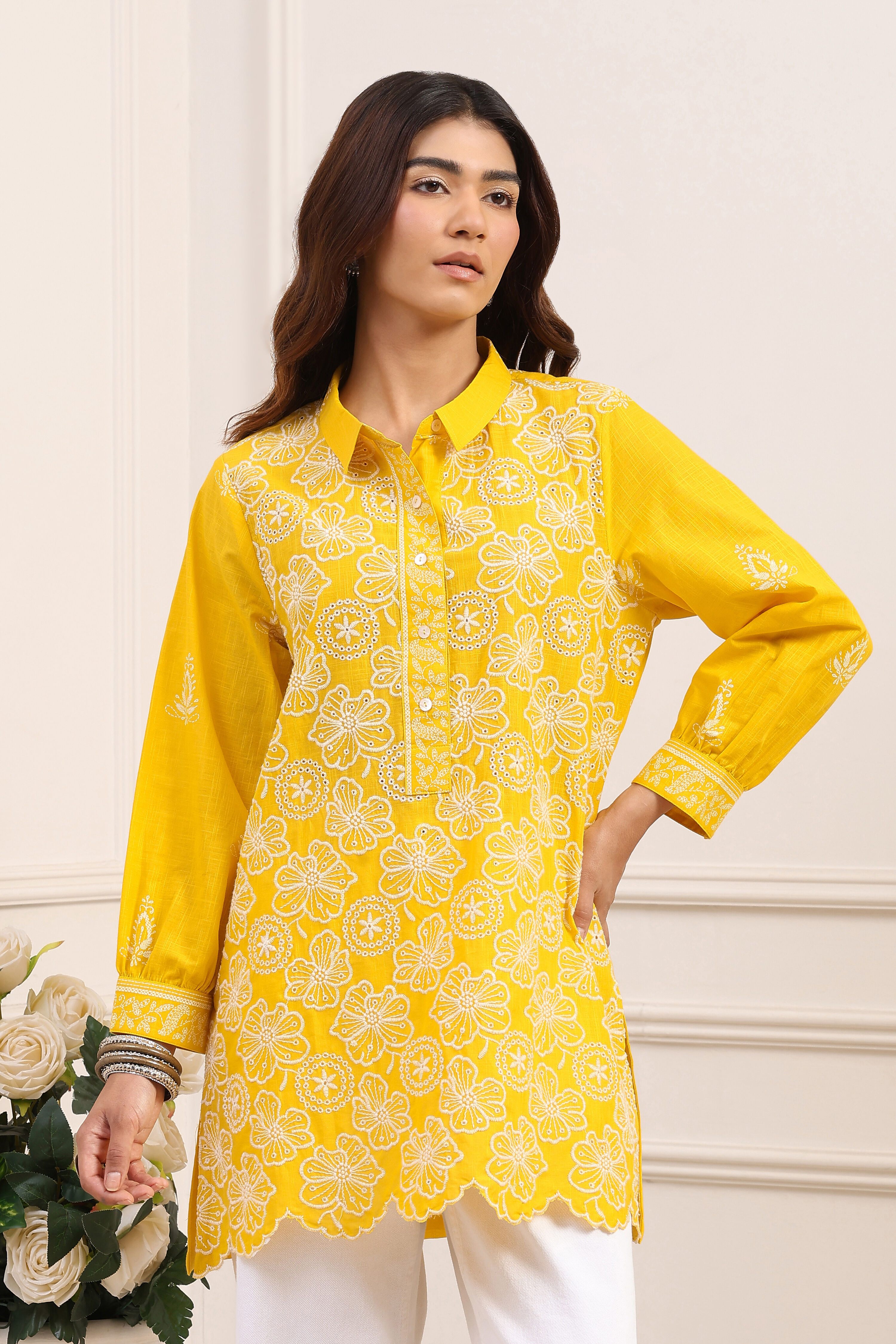 Yellow Cotton A-Line Short Kurti image number 5