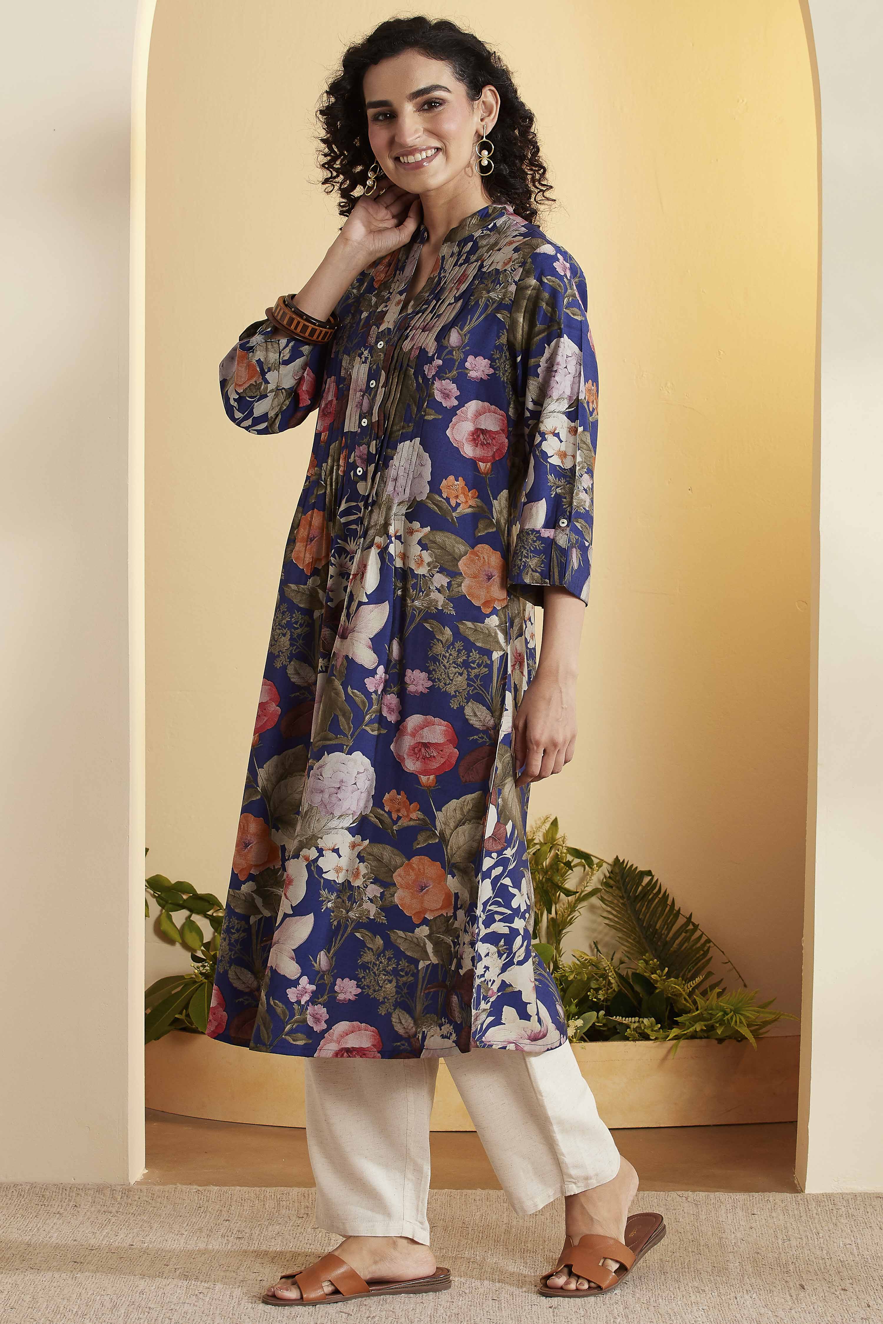 Blue Poly Viscose Straight Kurta image number 2