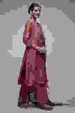 Red Cotton Straight Suit Set image number 4