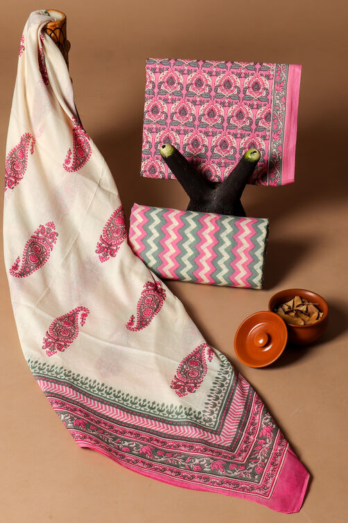 Pink Cotton Screen Print Unstitched Suit Set image number 2